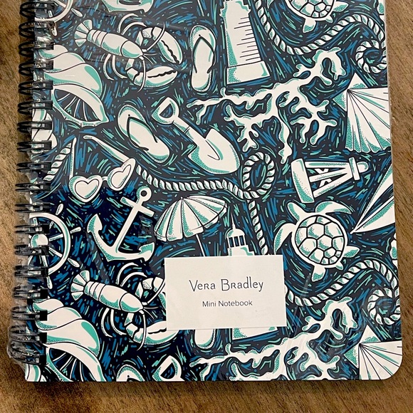 🔥 VERA BRADLEY Spiral Notebook - Picture 2 of 3
